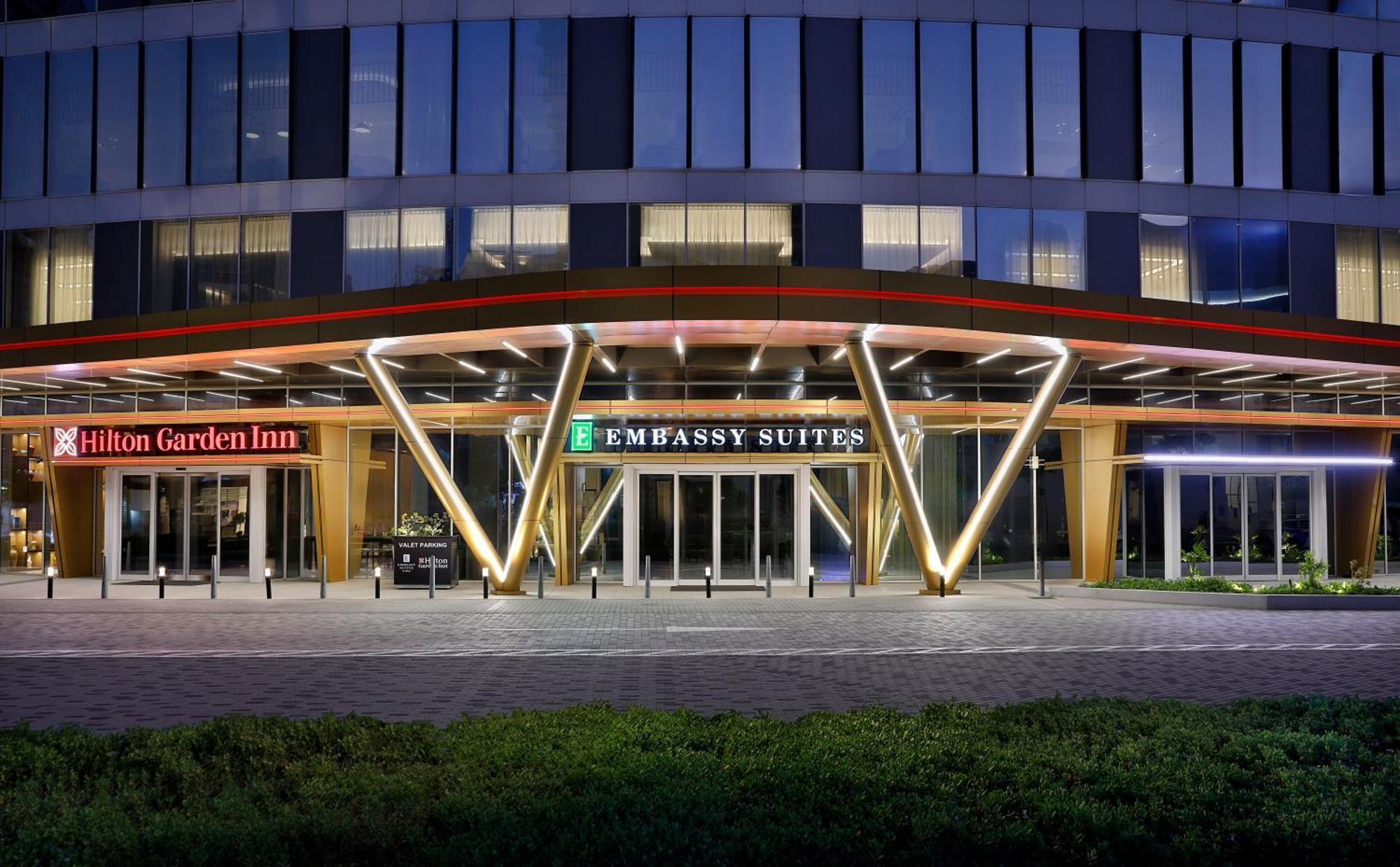Hilton Garden Inn Dubai Business Bay מראה חיצוני תמונה